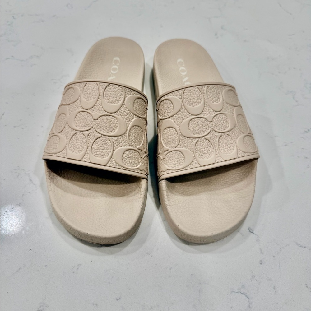 Coach Women's Signature Pool Slide Sandals (COACH C7092)